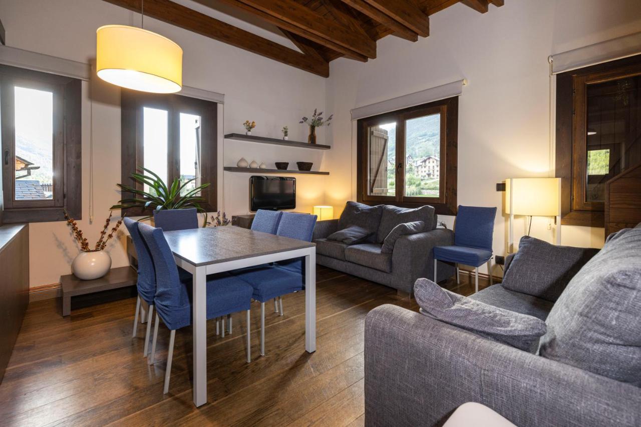 Apartamentos Casa Roldan I Benasque Eksteriør bilde